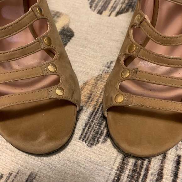 Stuart Weitzman 36 6 stiletto tan gold booties heels - Picture 4 of 9